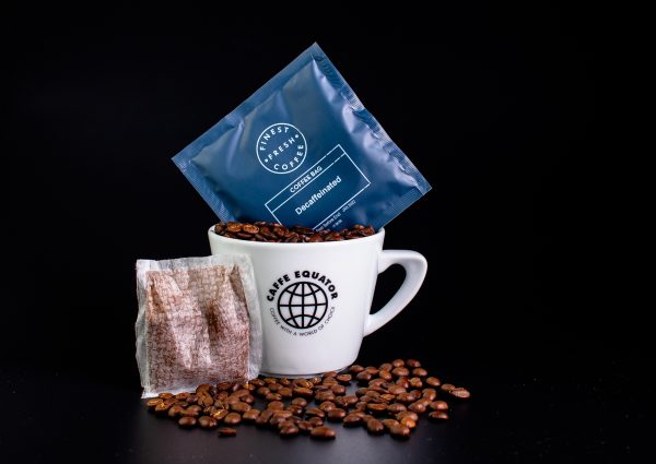 decaffeinated filter coffee bag with caffe Equator cup